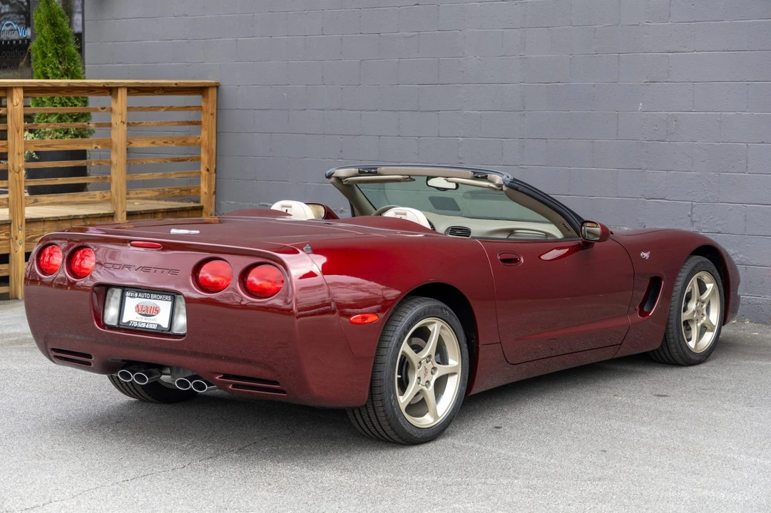 2003 Chevrolet Corvette C5 - Image 2 of 8