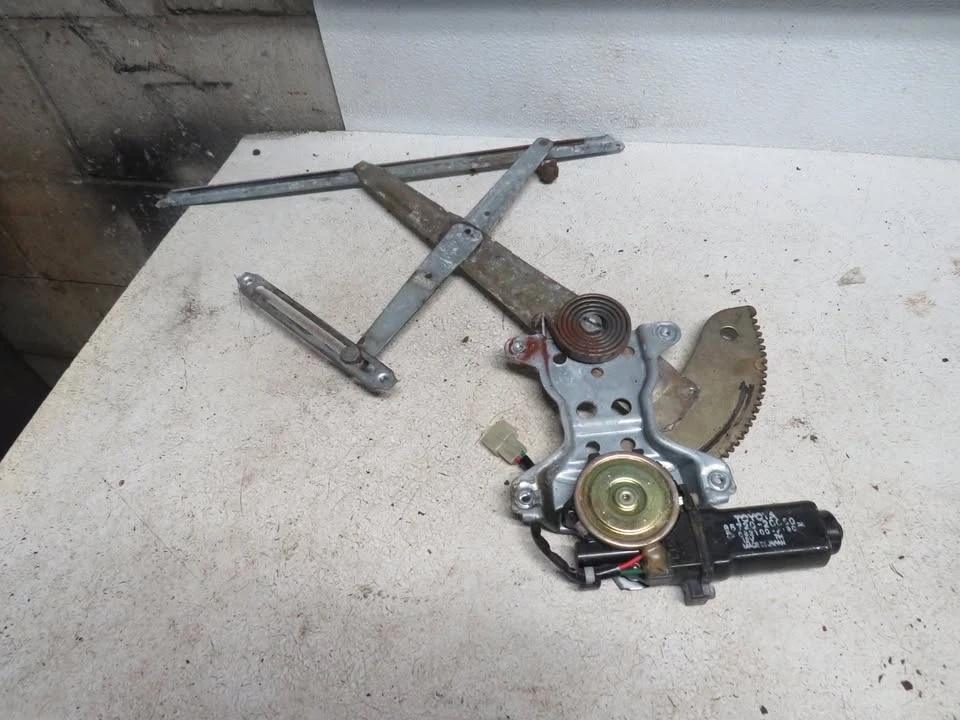 1988 Parts & Memorabilia Mechanical Components - Image 5 of 10
