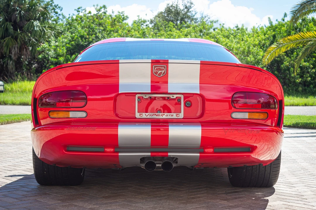 2002 Dodge Viper GTS 2nd Gen - Image 7 of 31