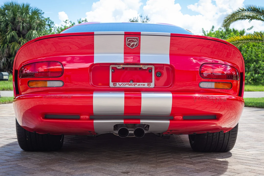 2002 Dodge Viper GTS 2nd Gen - Image 8 of 31