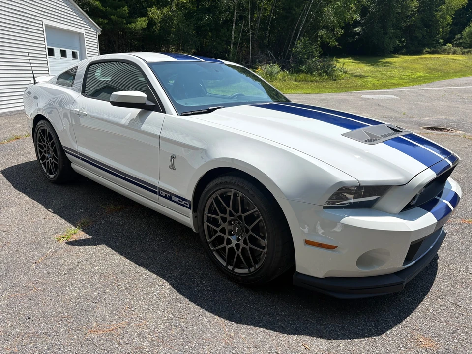 2014 Ford S197 II Shelby Mustang GT500 - Image 14 of 31