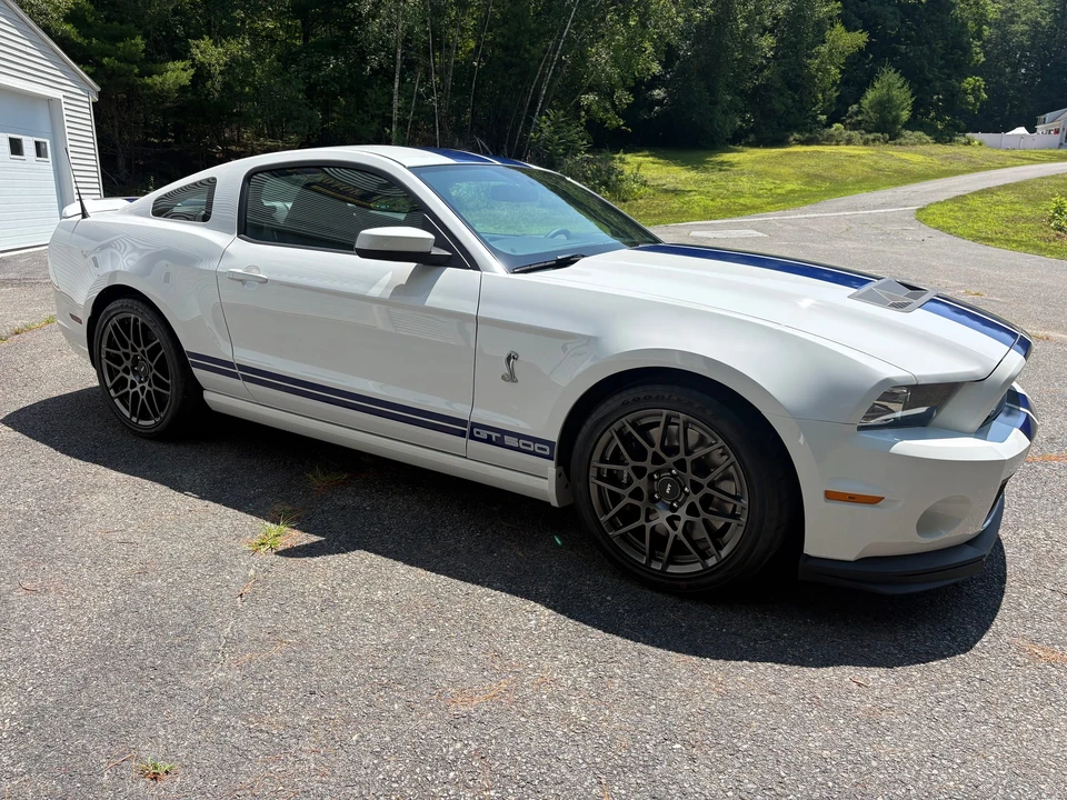 2014 Ford S197 II Shelby Mustang GT500 - Image 15 of 31