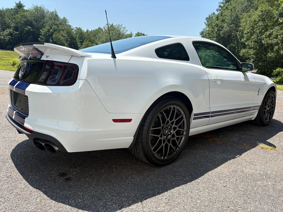 2014 Ford S197 II Shelby Mustang GT500 - Image 20 of 31