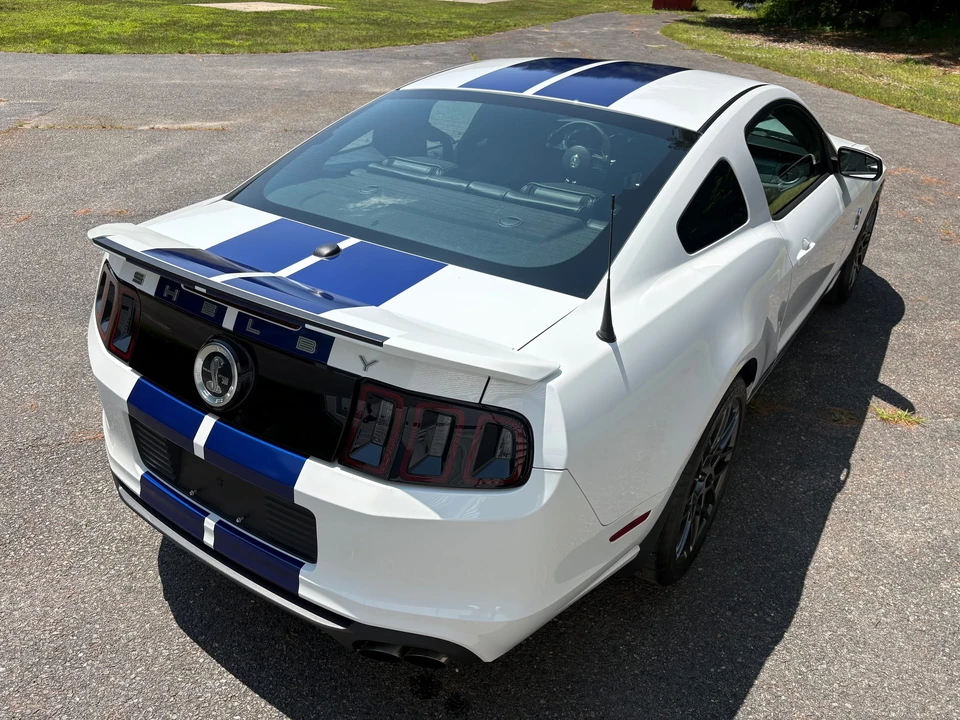 2014 Ford S197 II Shelby Mustang GT500 - Image 21 of 31
