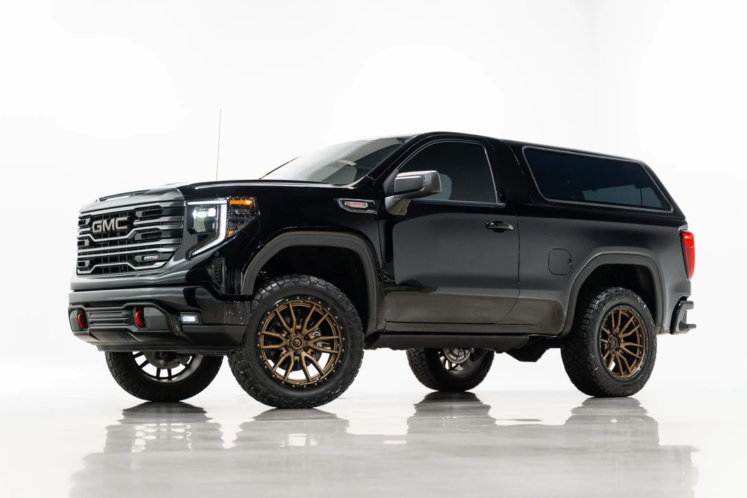 2022 GMC Sierra 5th Gen - Image 2 of 31