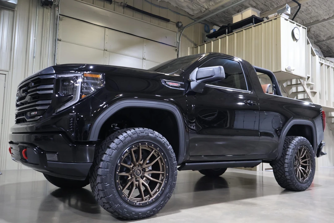 2022 GMC Sierra 5th Gen - Image 24 of 31