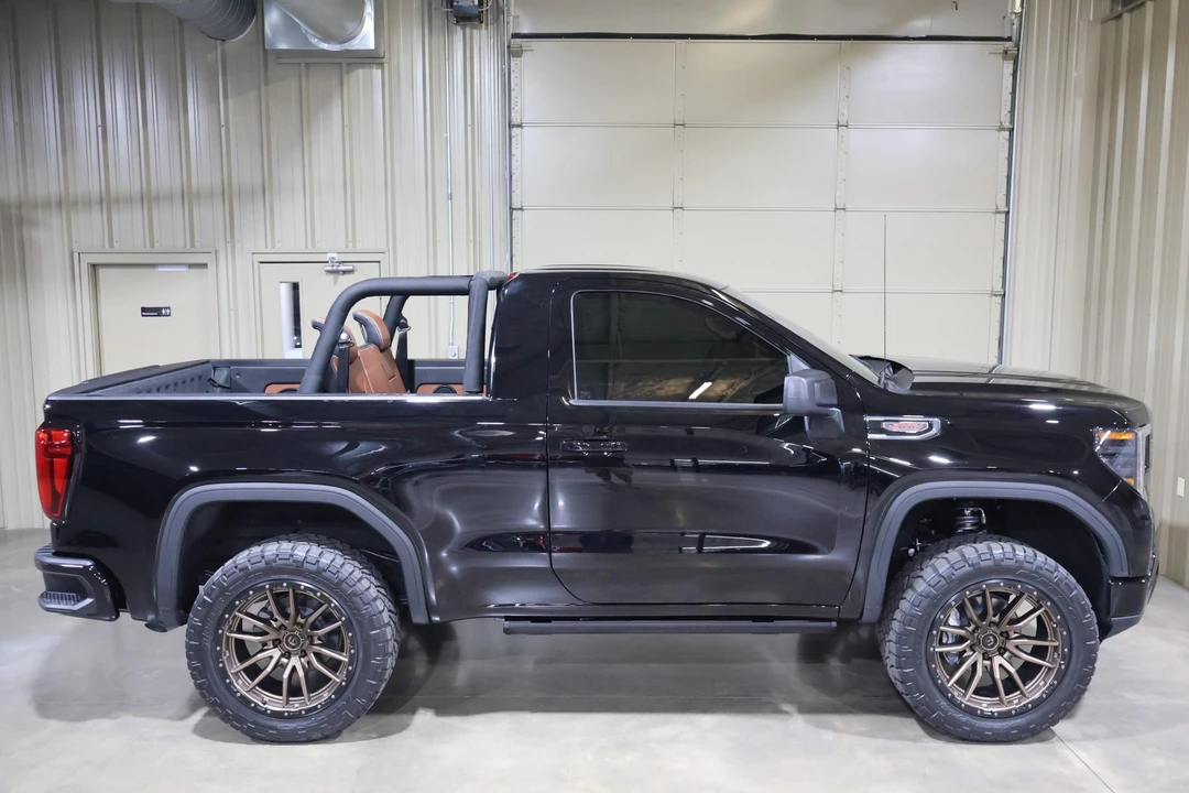 2022 GMC Sierra 5th Gen - Image 28 of 31