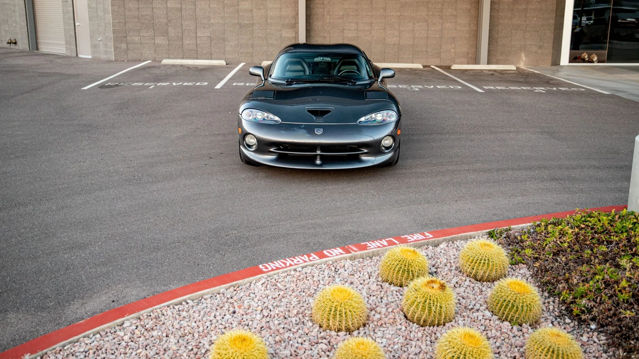 2002 Dodge Viper GTS 2nd Gen - Image 31 of 31