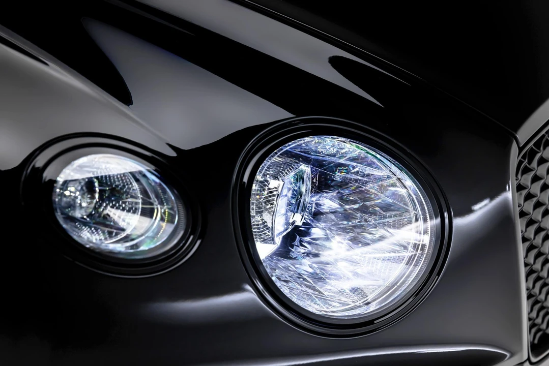 2022 Bentley Continental GTC - Image 28 of 31