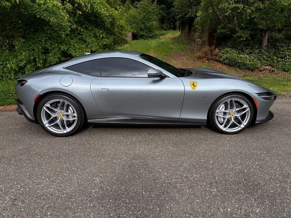 2024 Ferrari Roma - Image 13 of 31