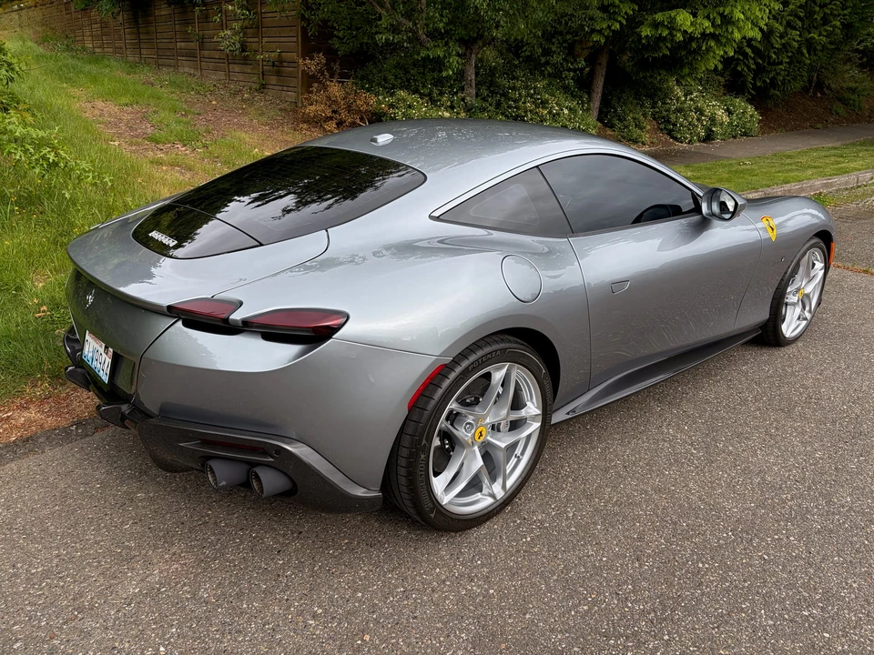 2024 Ferrari Roma - Image 16 of 31
