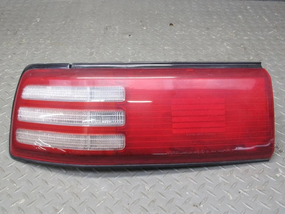 1989 Parts & Memorabilia Bodywork - Image 7 of 10