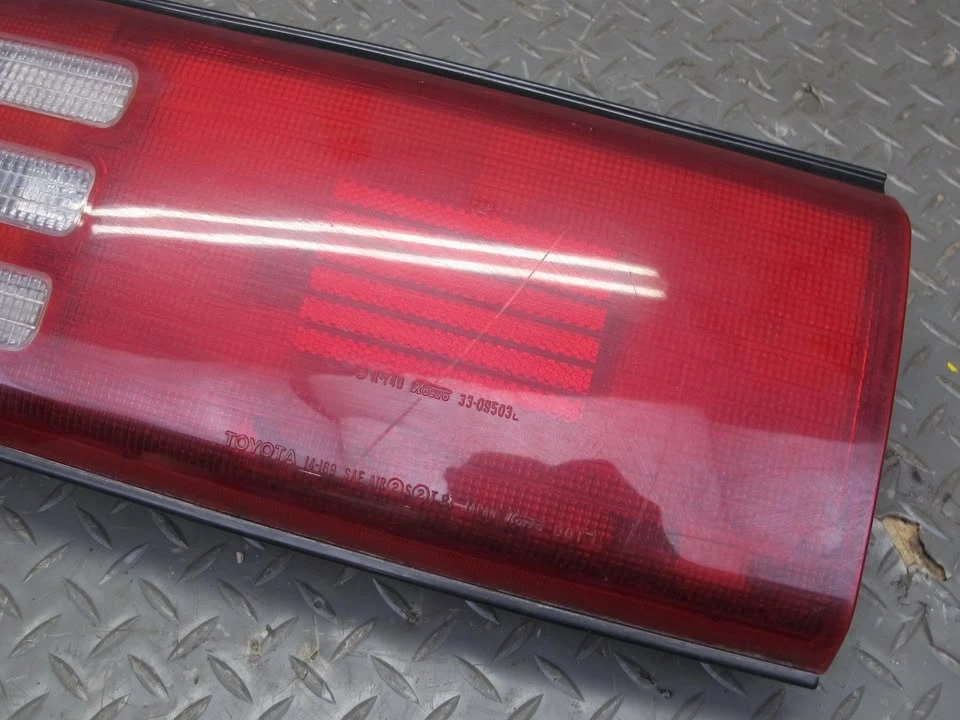 1989 Parts & Memorabilia Bodywork - Image 8 of 10