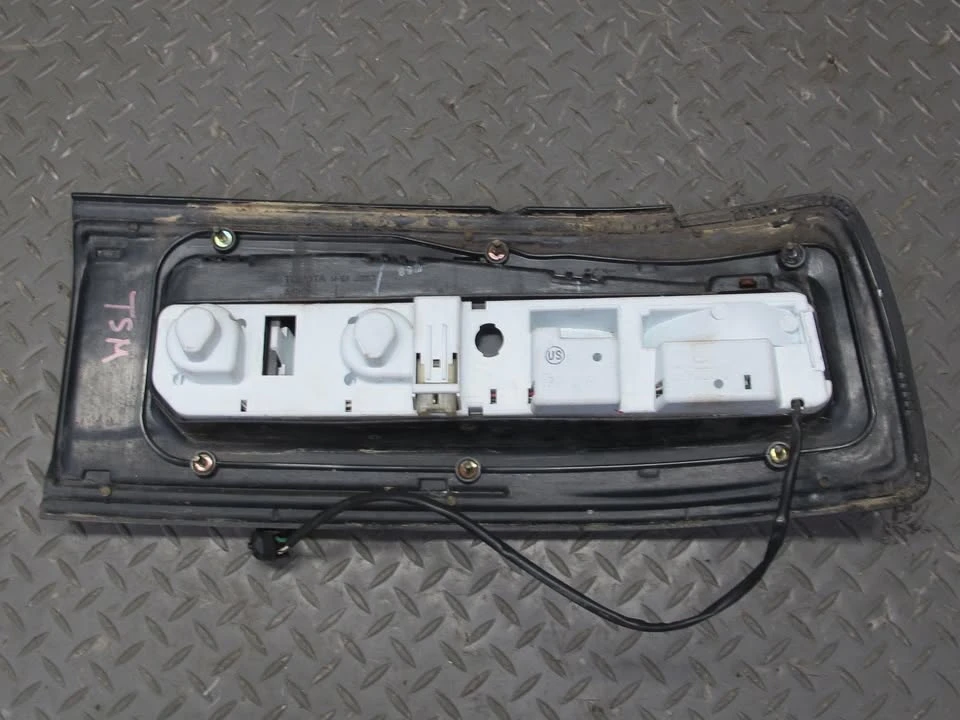 1989 Parts & Memorabilia Bodywork - Image 10 of 10