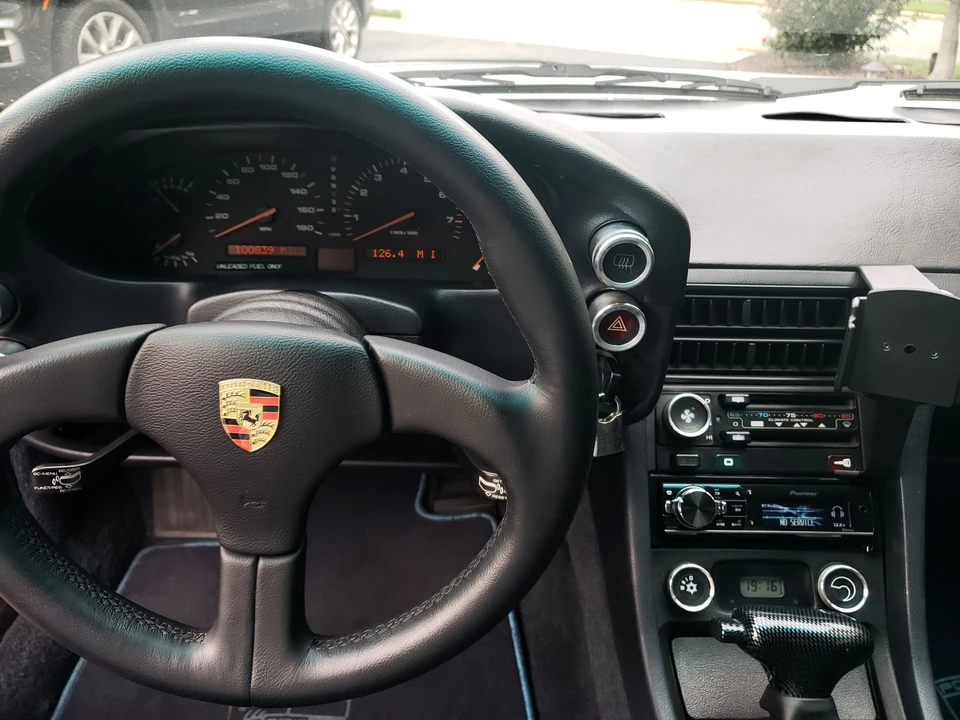 1989 Porsche 928 S4 - Image 9 of 13
