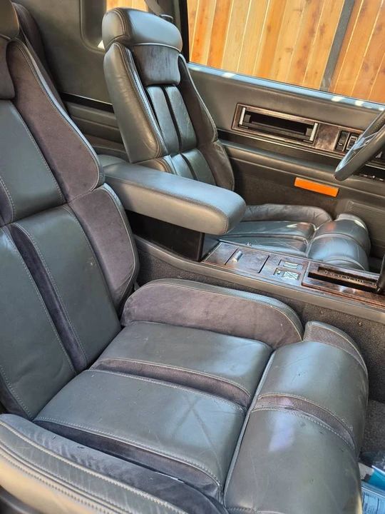 1989 Buick Riviera 4th-7th Gen - Image 13 of 16