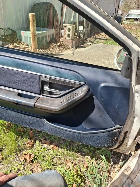 1989 Mercury Cougar 4th+ Gen - Image 6 of 10