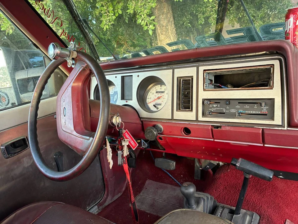 1989 Ford Bronco 4th Gen - Image 6 of 9