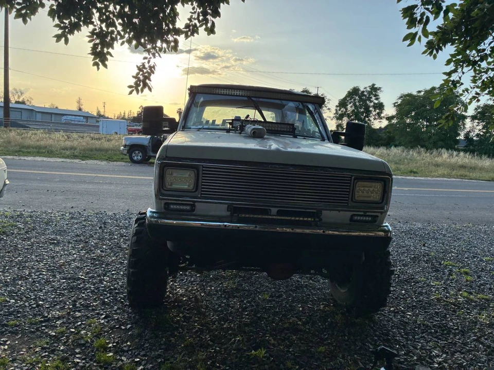 1989 Ford Bronco 4th Gen - Image 2 of 9
