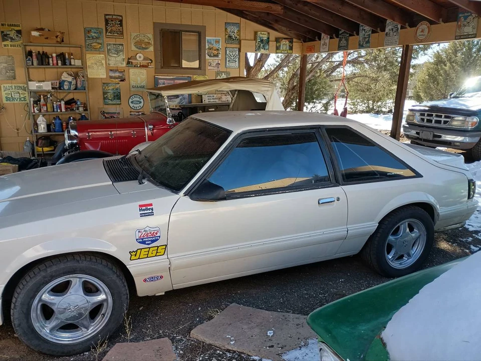 1989 Ford Mustang 3rd Gen - Image 4 of 11