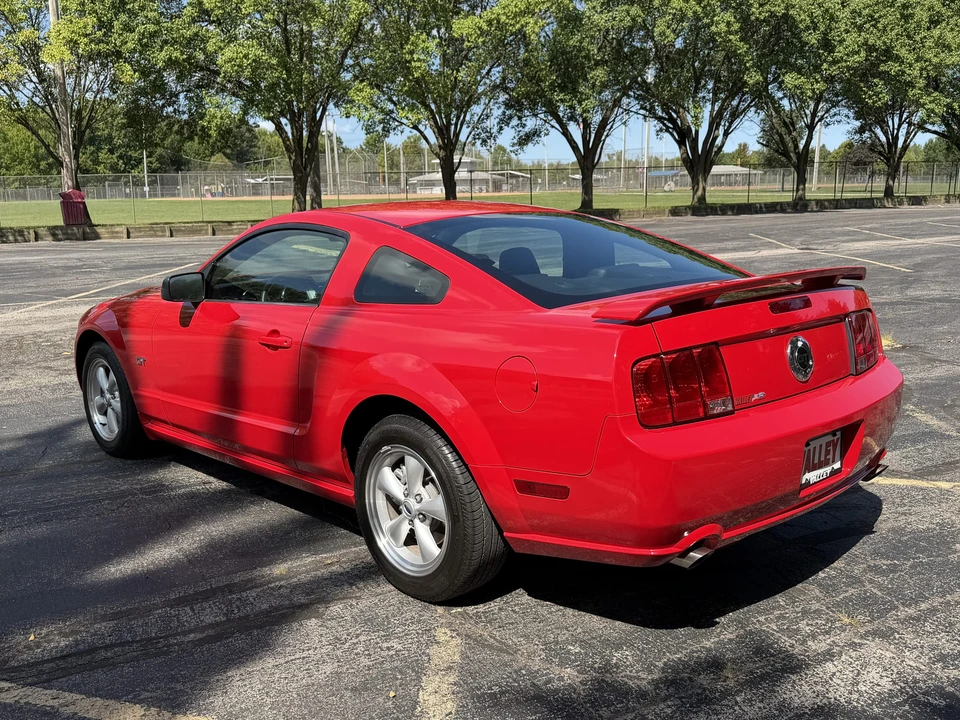 2008 Ford S197 Mustang GT - Image 7 of 31