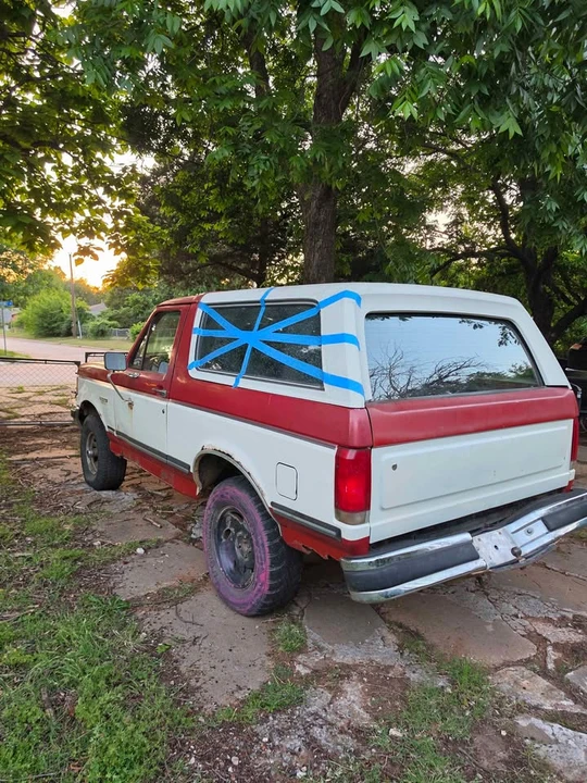 Ford Bronco 4th Gen - Image 3 of 11