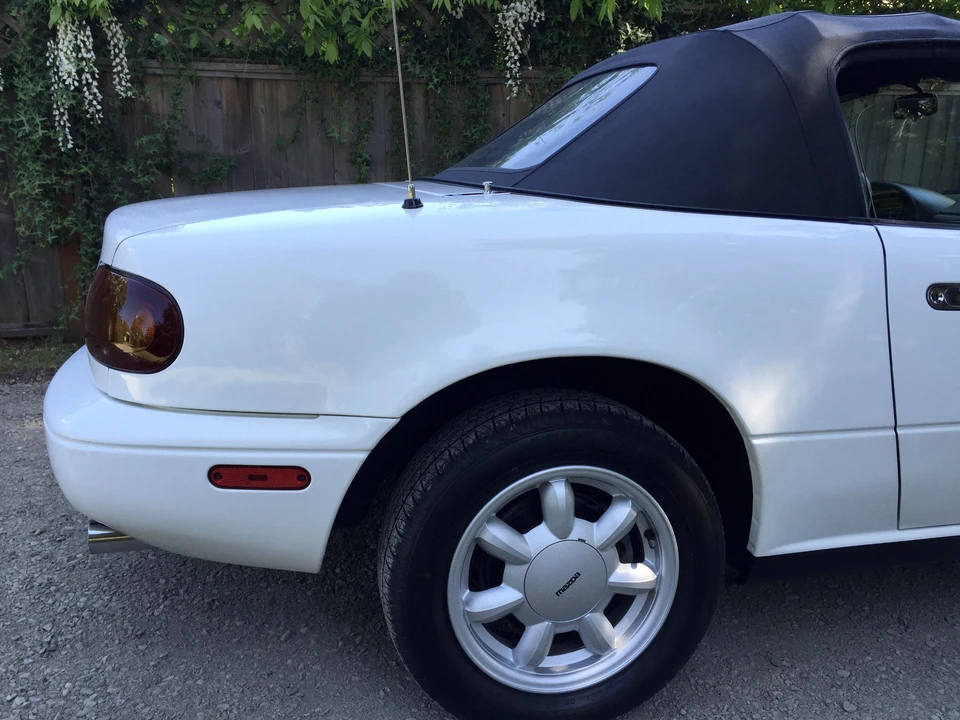 1990 Mazda NA MX-5 Miata - Image 30 of 31