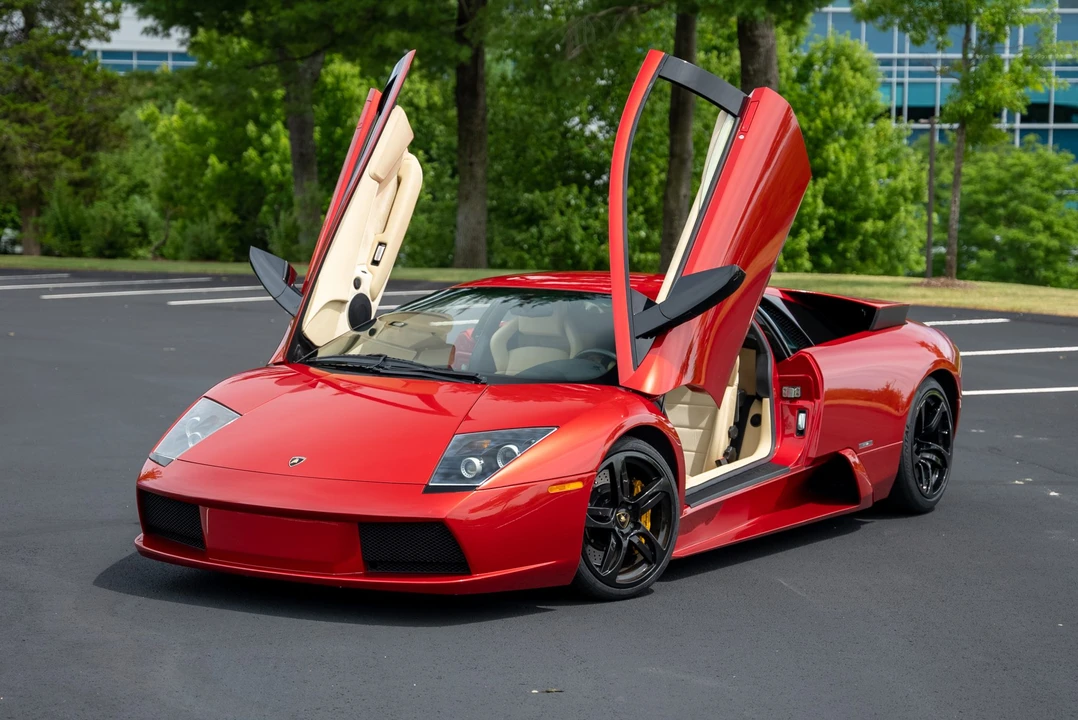 2004 Lamborghini Murcielago - Image 25 of 31