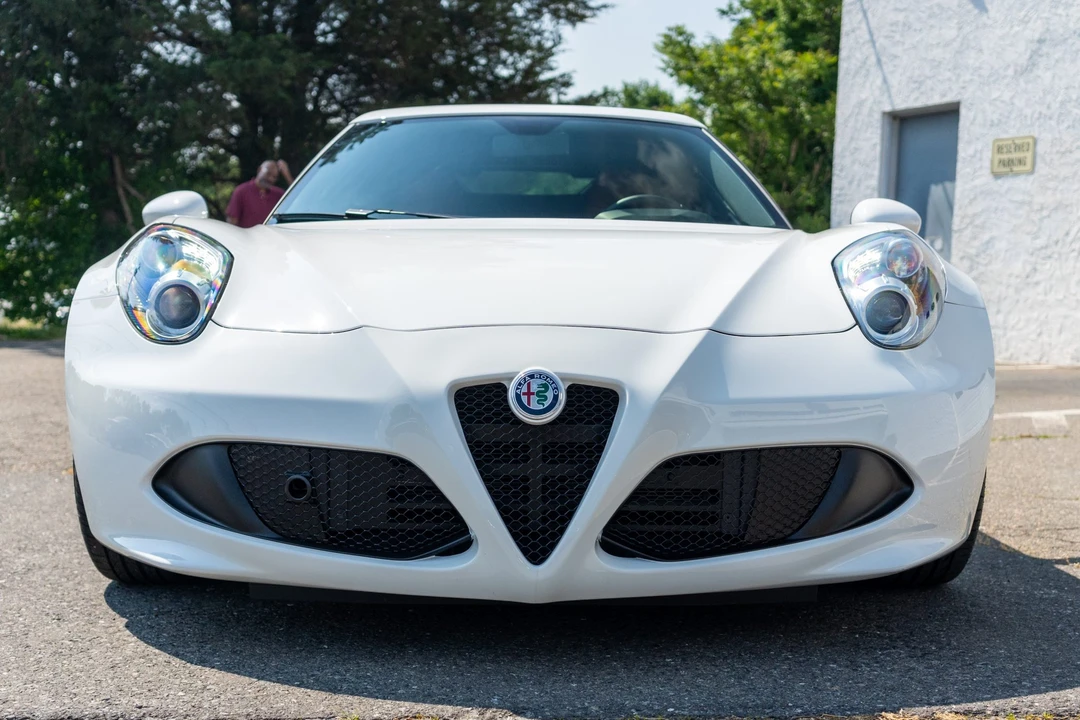 2017 Alfa Romeo 4C Coupe - Image 4 of 31