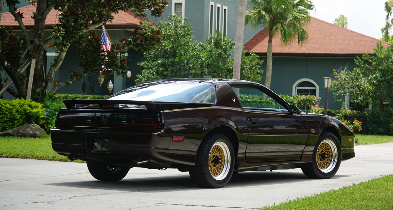 1987 Pontiac Firebird Trans Am 3rd Gen - Image 22 of 31