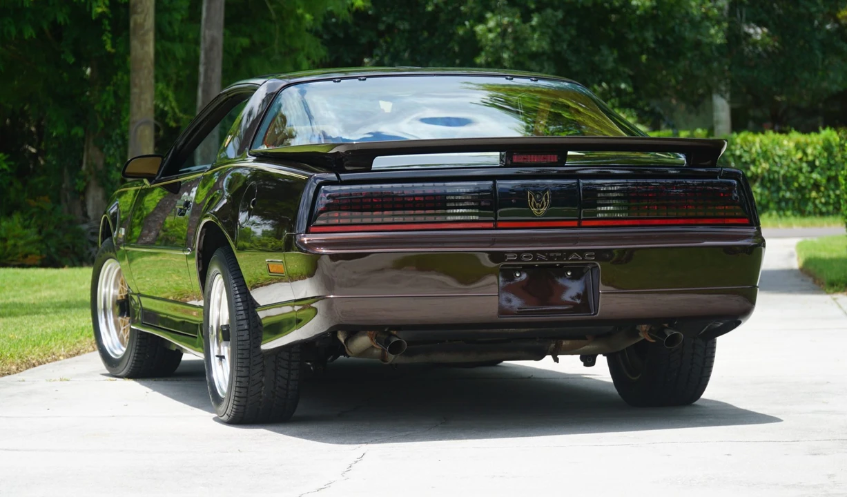 1987 Pontiac Firebird Trans Am 3rd Gen - Image 29 of 31