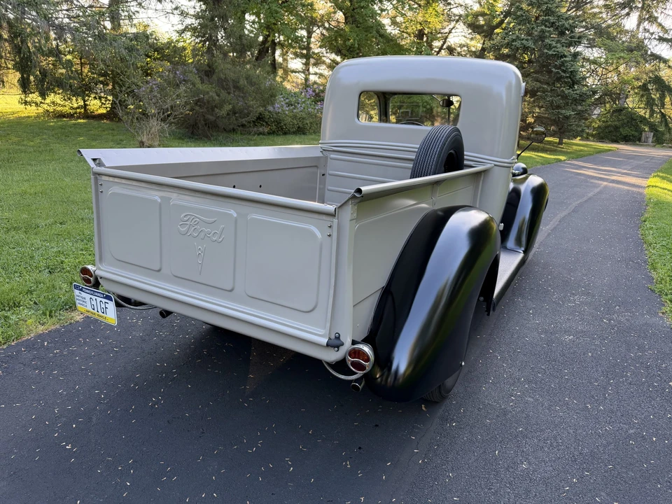 1938 Ford Pickup (1937-1939) - Image 10 of 31