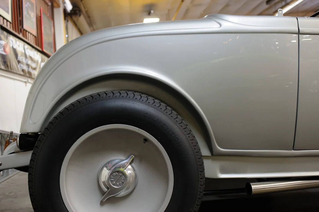 Ford Hot Rod - Image 19 of 31