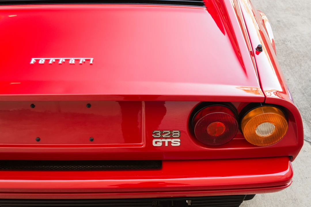 1986 Ferrari 328 GTS - Image 16 of 31