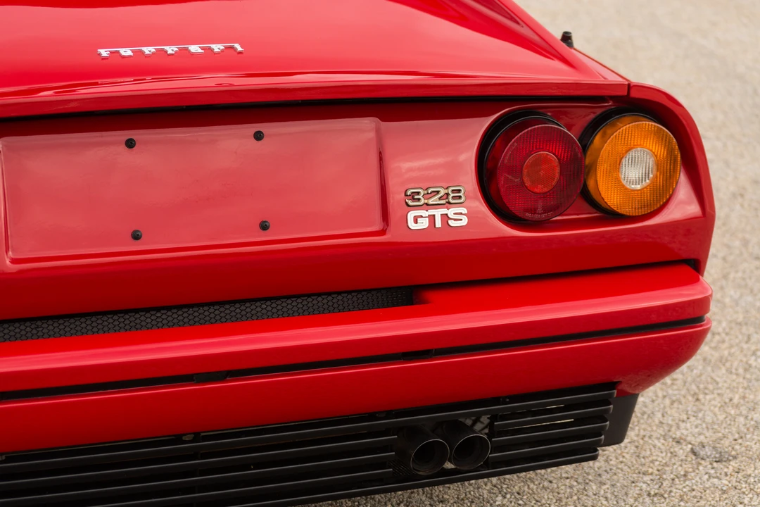 1986 Ferrari 328 GTS - Image 17 of 31
