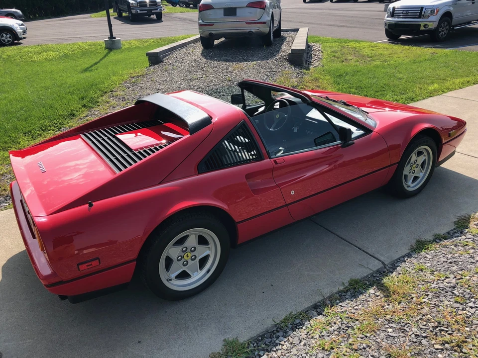 1987 Ferrari 328 GTS - Image 16 of 31
