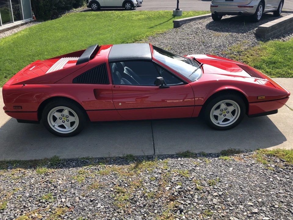 1987 Ferrari 328 GTS - Image 2 of 31