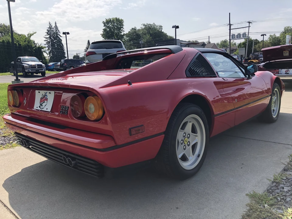 1987 Ferrari 328 GTS - Image 15 of 31