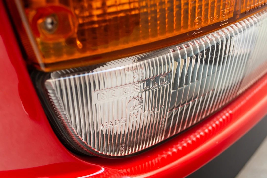 1991 Ferrari Testarossa - Image 26 of 31
