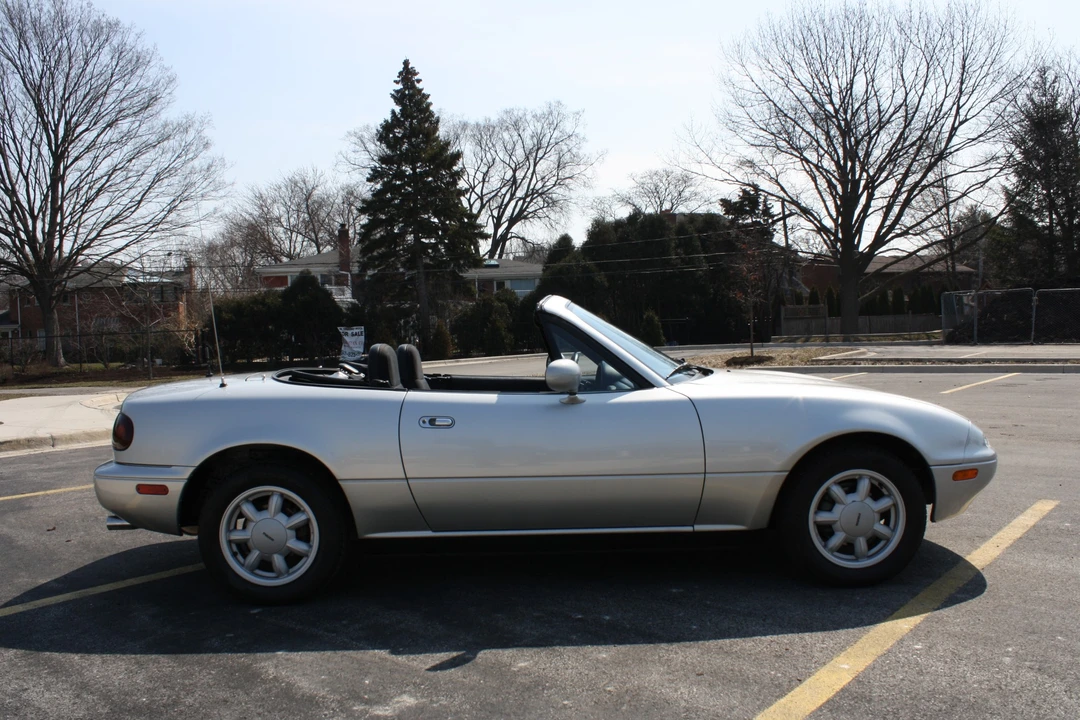 1991 Mazda NA MX-5 Miata - Image 18 of 31