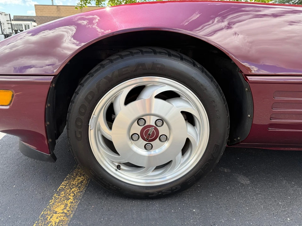 1993 Chevrolet Corvette C4 - Image 30 of 31
