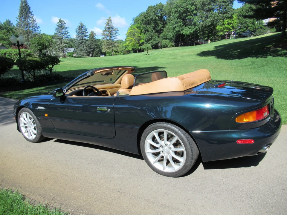 2002 Aston Martin DB7 Vantage - Image 8 of 31