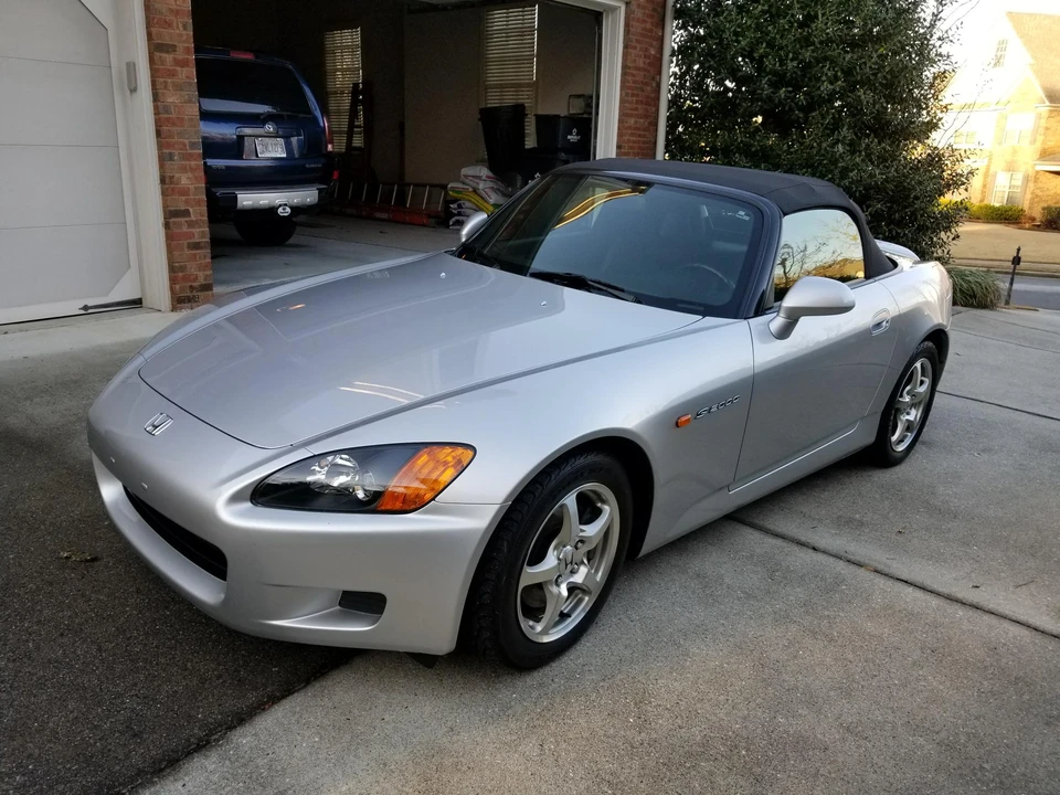 2002 Honda AP1 S2000 - Image 2 of 31