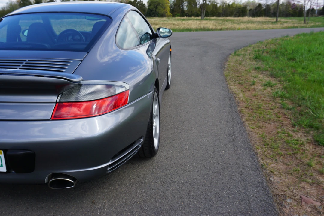 2003 Porsche 996 Turbo - Image 28 of 31