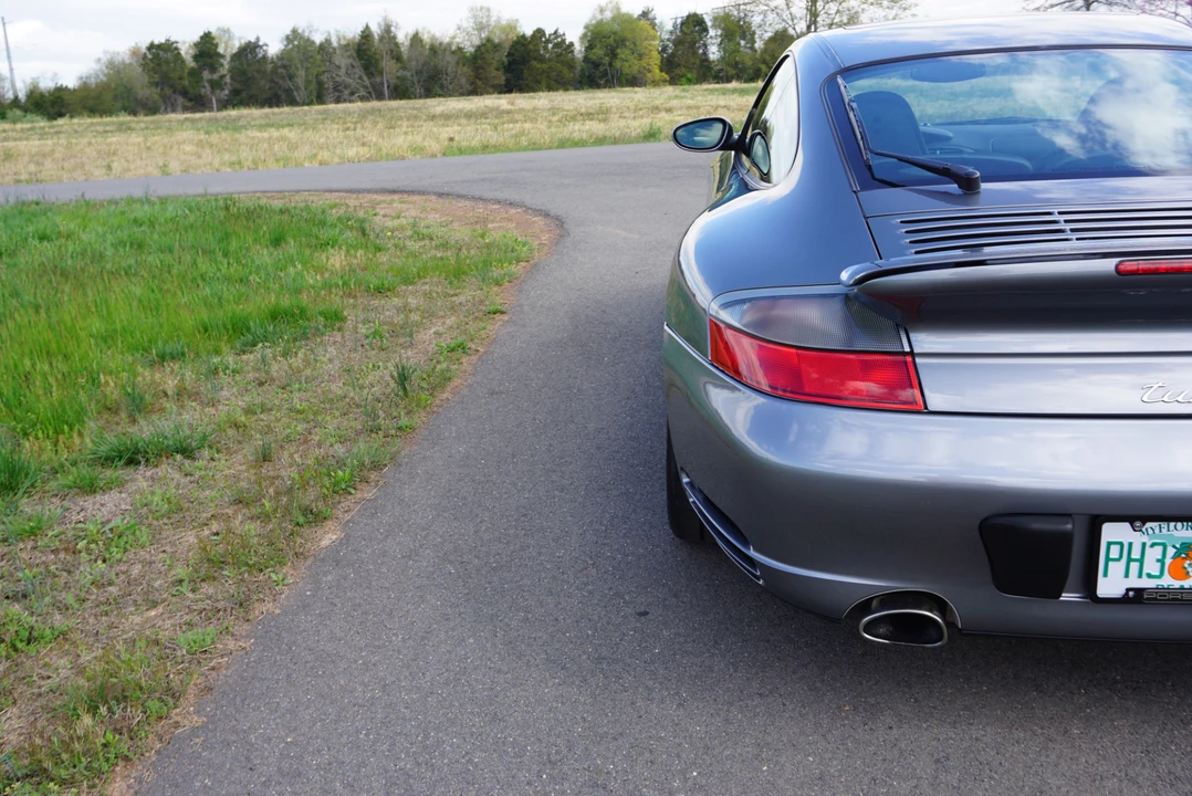 2003 Porsche 996 Turbo - Image 29 of 31