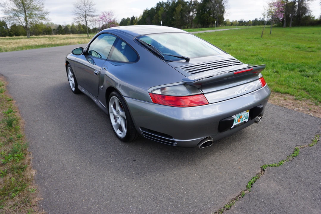 2003 Porsche 996 Turbo - Image 11 of 31