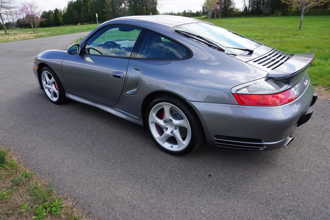 2003 Porsche 996 Turbo - Image 10 of 31