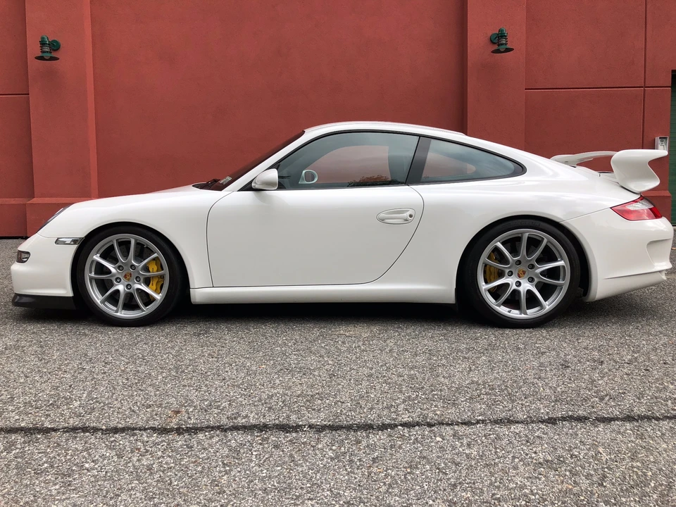 2007 Porsche 997 GT3 - Image 2 of 31