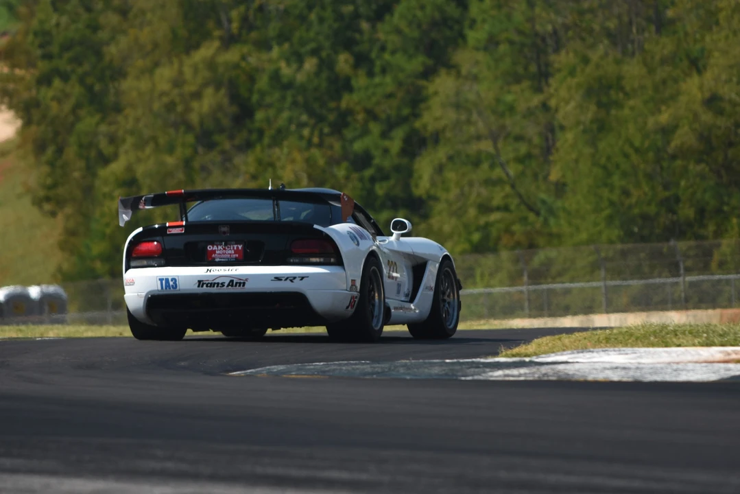 2010 Dodge Viper ACR 4th Gen - Image 4 of 31