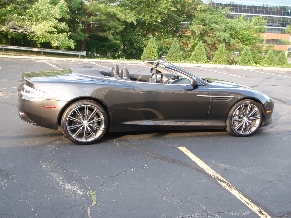 2012 Aston Martin Virage (2011-2012) - Image 6 of 31